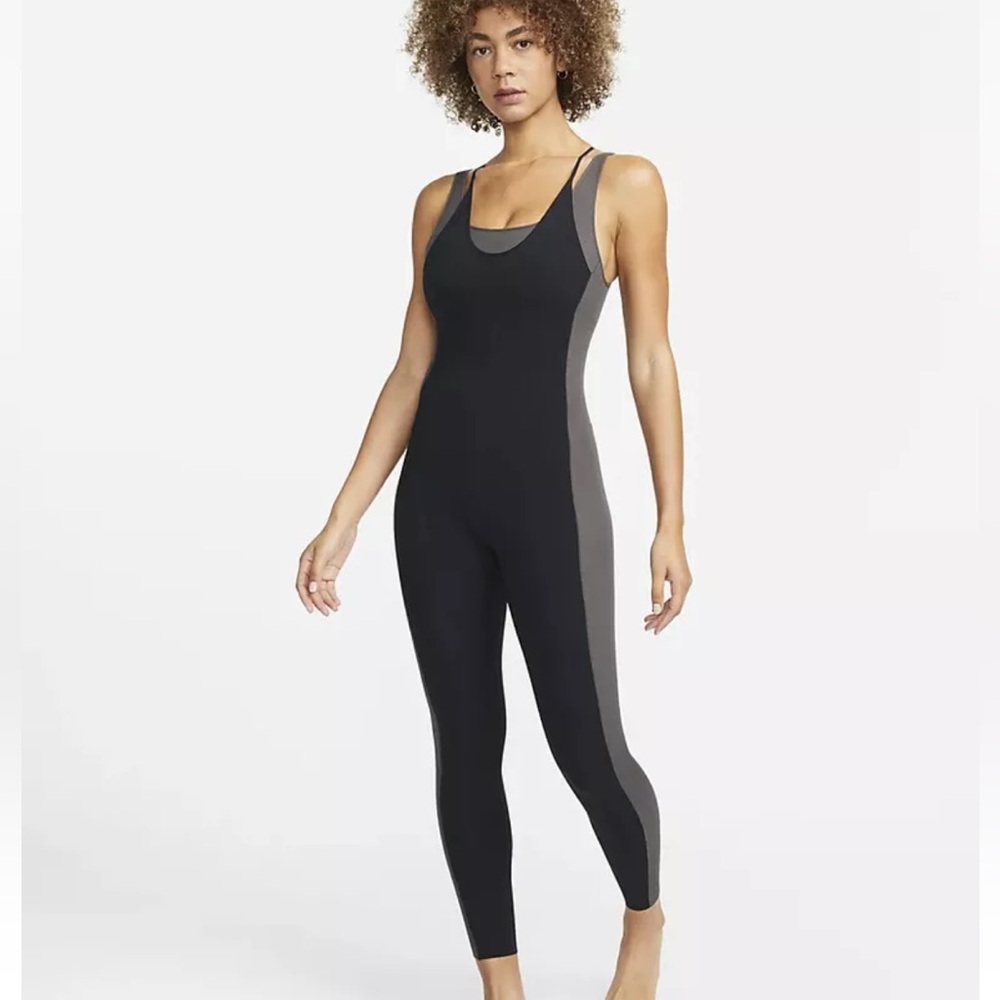 Nike Yoga Dri Fit Luxe Black/Jumpsuit Size XL NWOT